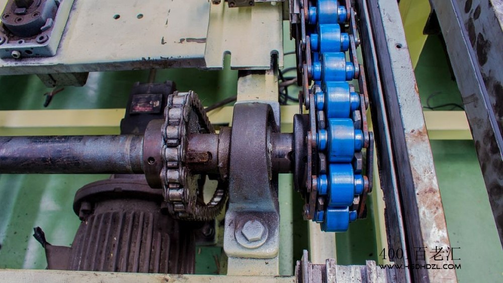 4001百老汇·(中国)有限公司模具材料选择对使用寿命的影响