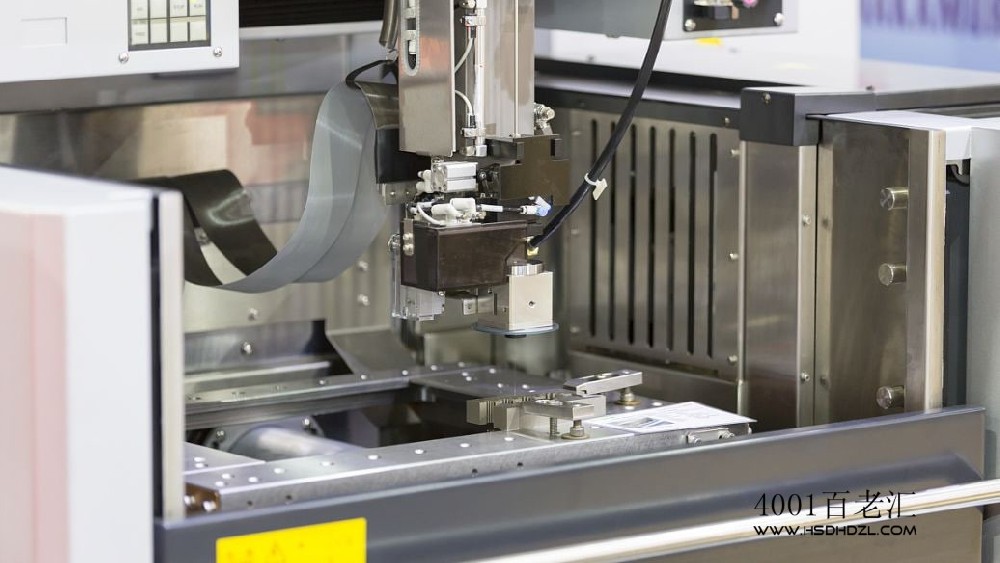 4001百老汇·(中国)有限公司解析精密模具制造的重要作用